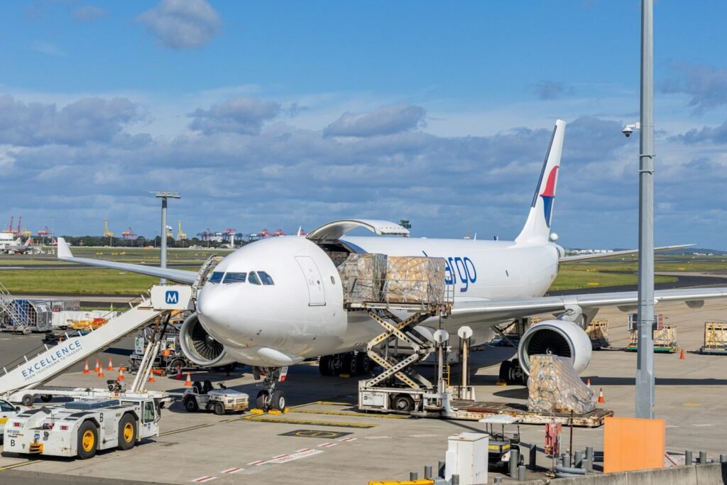 Air Cargo by Iconic